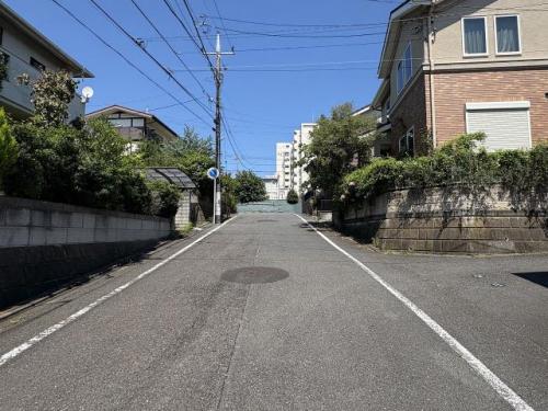 前面道路含む現地写真 前面道路含む現地写真