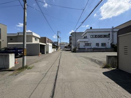 前面道路含む現地写真 前面道路含む現地写真