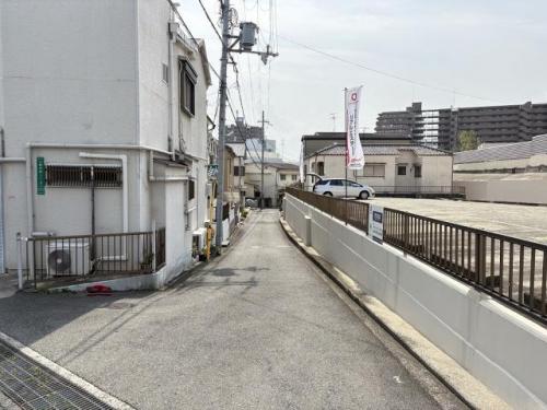 前面道路含む現地写真 前面道路含む現地写真