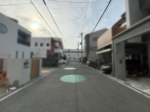 前面道路・北側から撮影