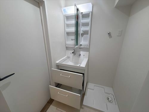 収納＿洗面化粧台