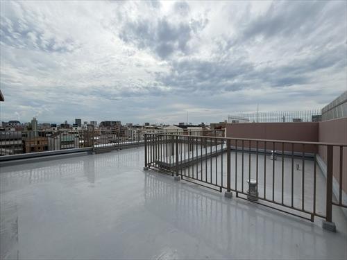 ルーフバルコニー