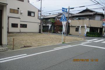 南東側より撮影