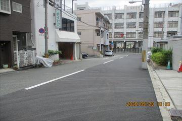 前面道路 (2) 前面道路 (2)