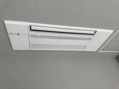リビング天井カセットエアコン