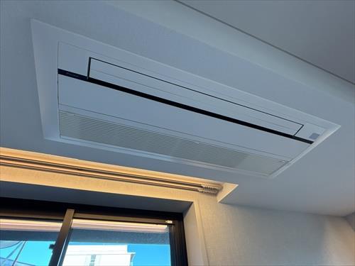 天井埋込エアコン