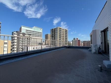 ルーフバルコニー