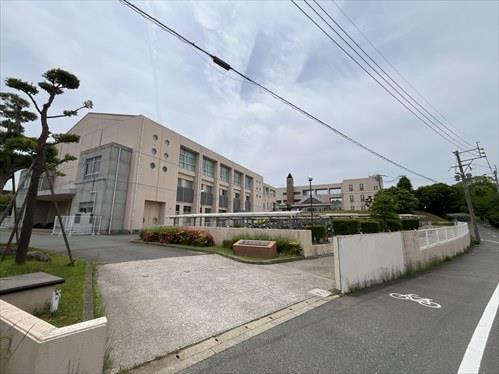 宗像市立中央中学校まで1,328ｍ