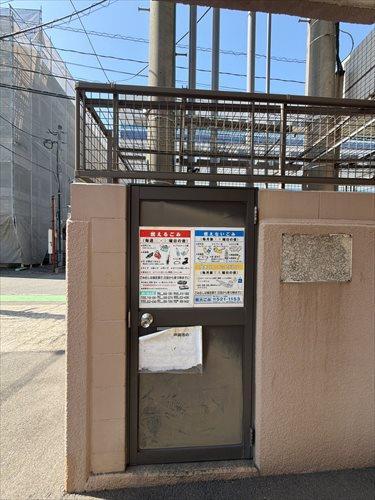ゴミ置き場