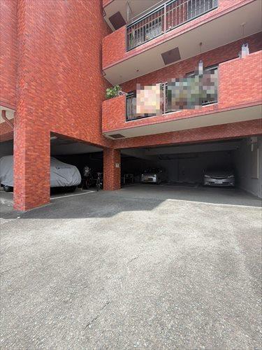敷地内駐車場