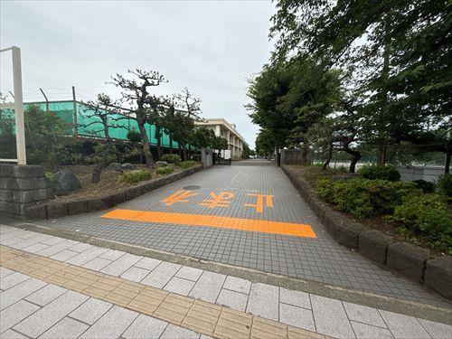 平塚市立江陽中学校 800m