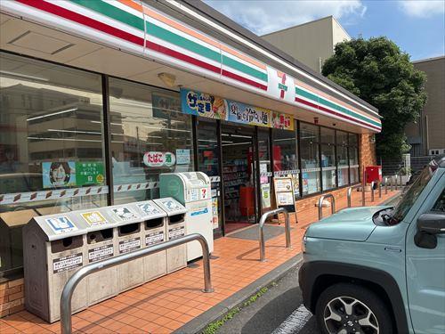 セブンイレブン藤沢片瀬店 150ｍ