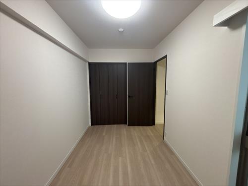 洋室（約5.1帖）