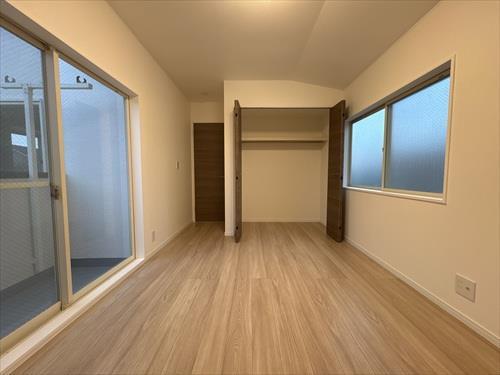 洋室　6.5帖　クローゼット