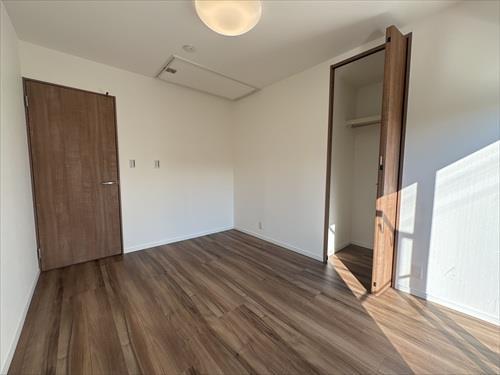 洋室　6.0帖　南側