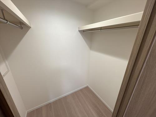 洋室　7.0帖　ウォークインクローゼット