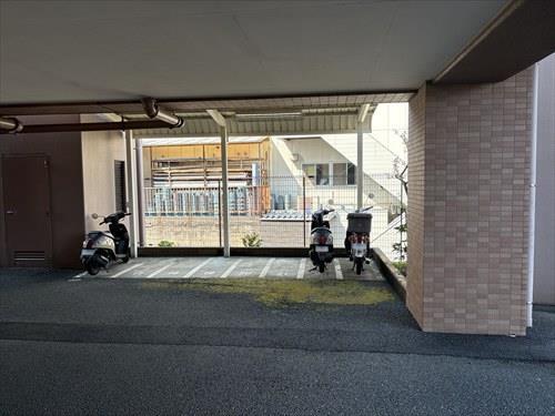ミニバイク置き場