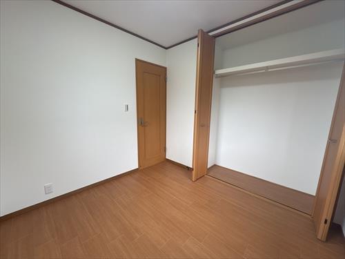 洋室　4.3帖