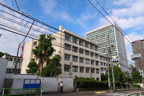 東京都立三田高校まで300m