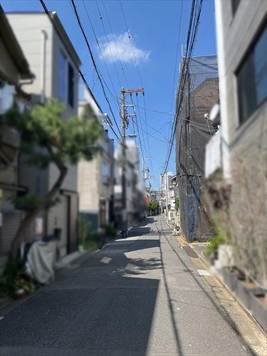 南西側前面道路