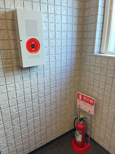 各階火災報知器、消火器