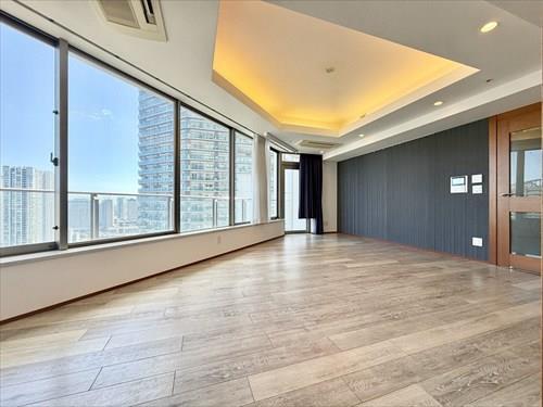 リビングダイニング