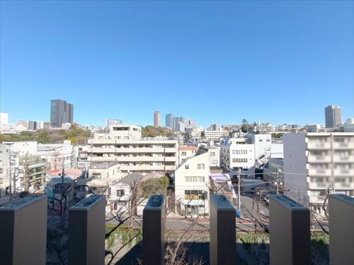 6階共用廊下からの眺望