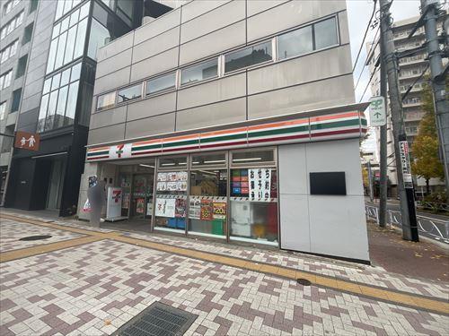 セブンイレブン目黒青葉台2丁目店/70ｍ