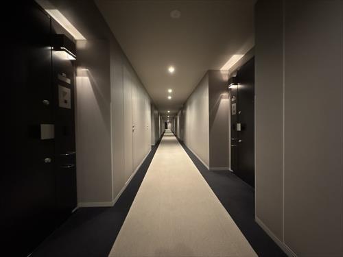 マンション内廊下
