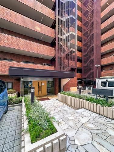 マンションエントランス