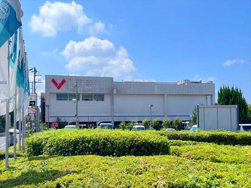 八百幸成城店まで100m