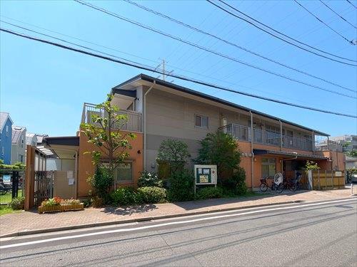 成城つくしんぼ保育園まで620m