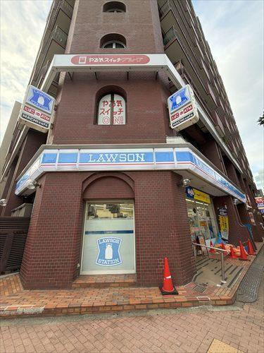 ローソン芝浦4丁目店まで100m