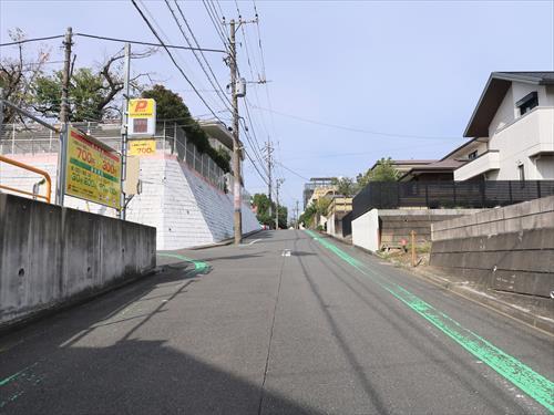 前面道路