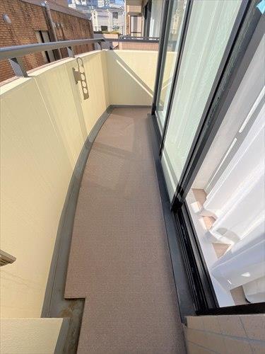 洋室側バルコニー