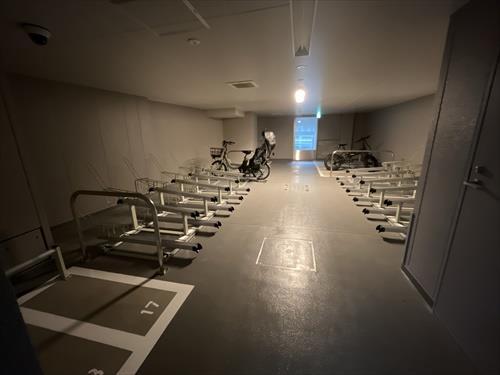 駐輪場（2025年12月撮影）