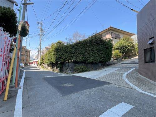 前面道路南側交差点付近-2