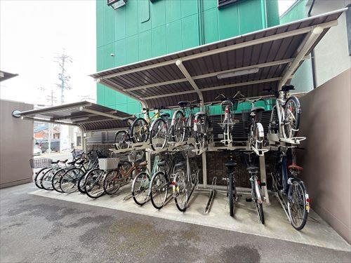 駐輪場-2