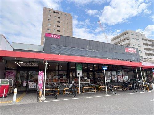 マックスバリュ代官店まで570m