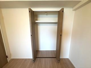 納戸(約5.9帖)収納