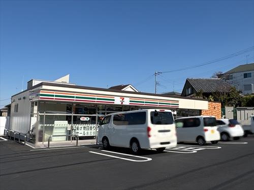 セブンイレブン八王子絹ヶ丘1丁目店　