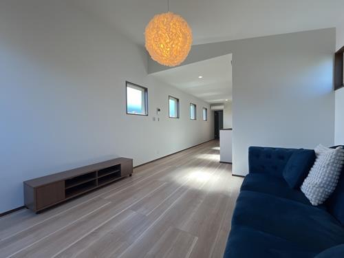 2階：LDK（21帖）