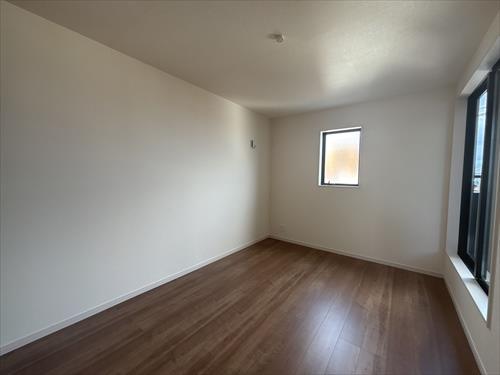 3階　洋室6.2帖①