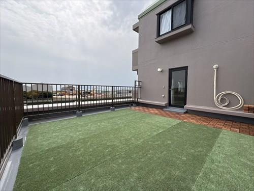 ルーフバルコニー