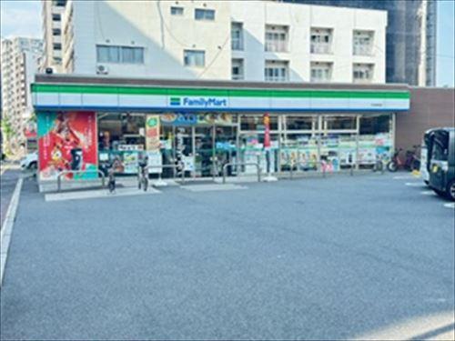 ファミリーマート宇品神田店まで300ｍ　