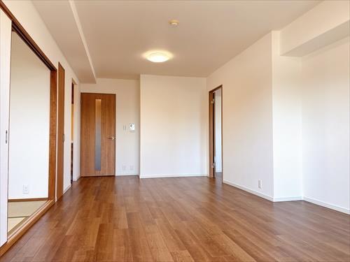 リビングダイニング