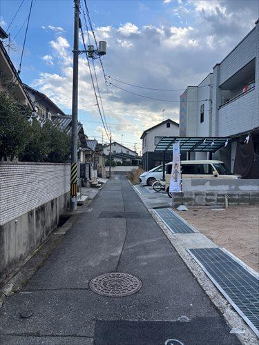 前面道路(2025年11月撮影)