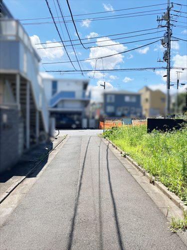 南側前面道路