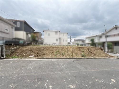 現地(2026年7月)右1号棟・左2号棟