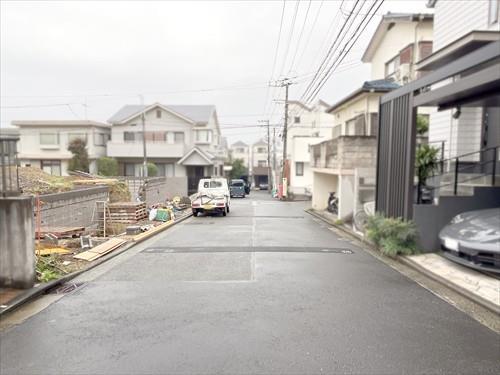 前面道路（物件：左手）